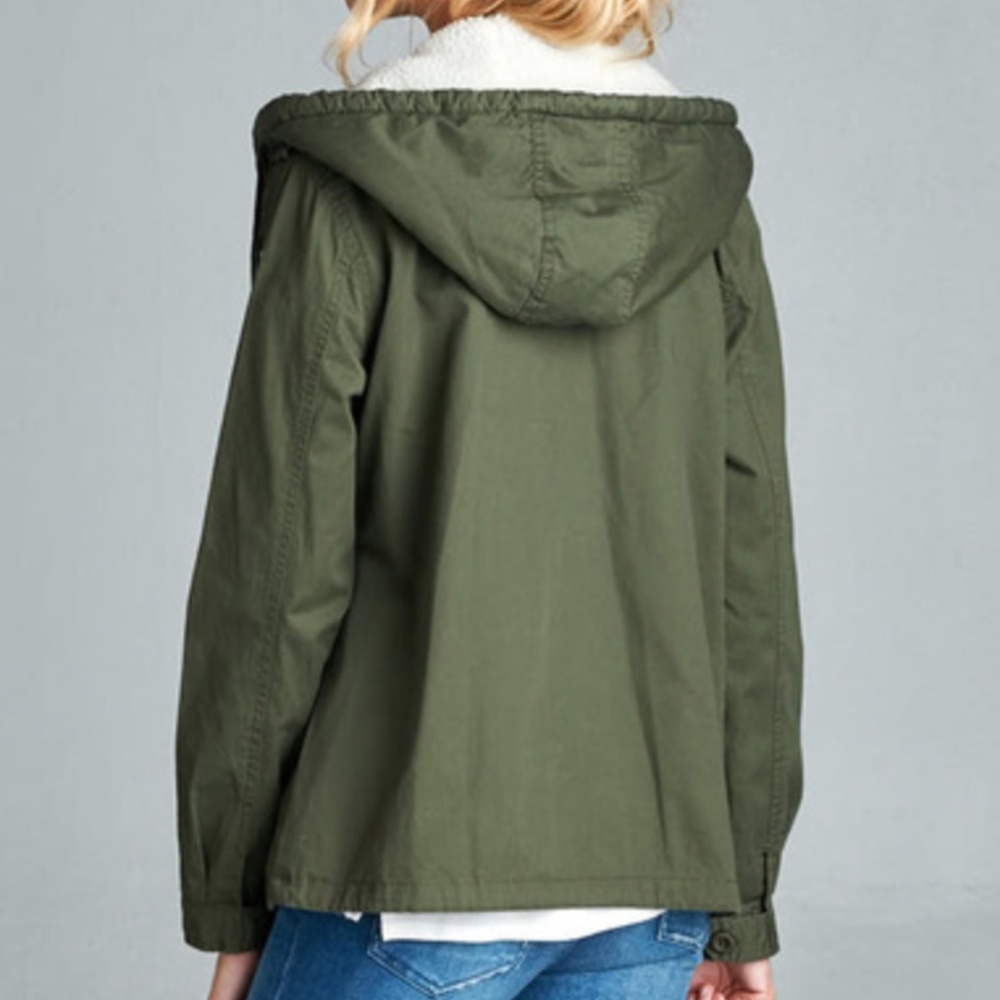 Army Green Sherpa Lined Utility Jacket - Picture 3 of 4